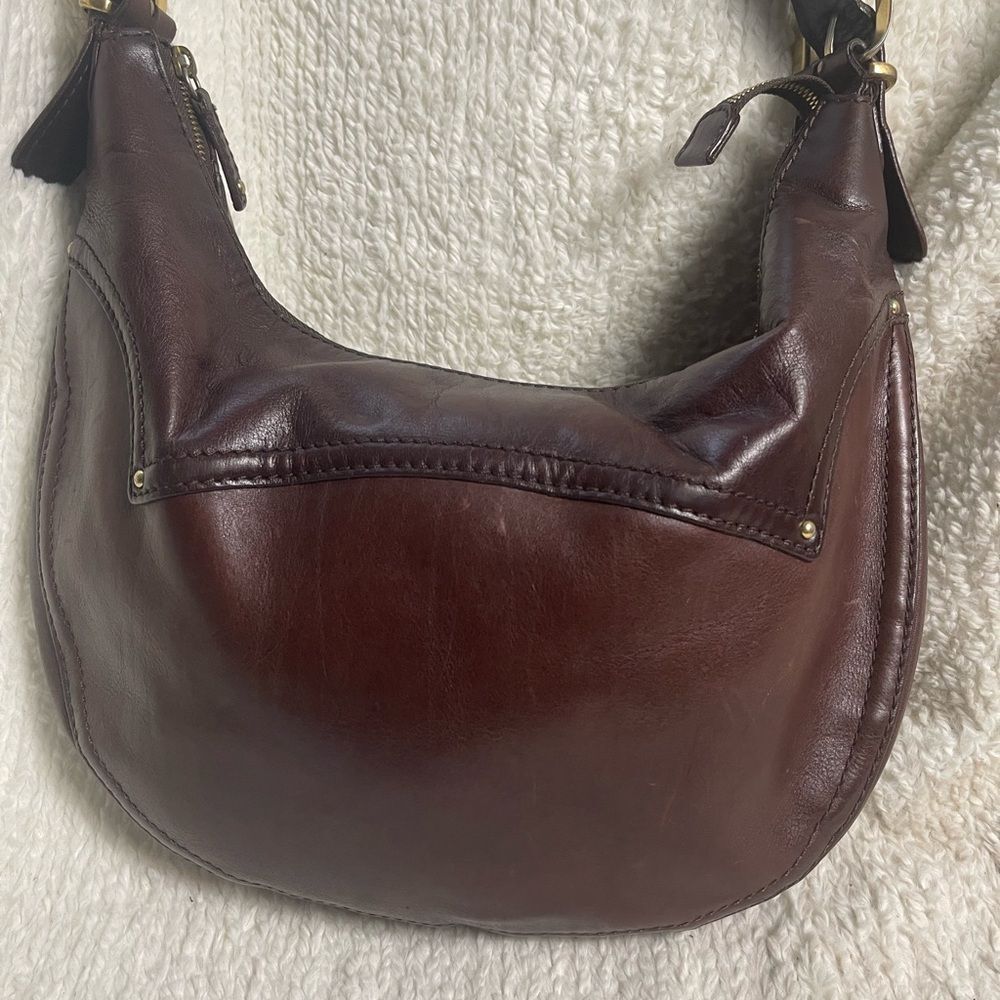 Michael Kors leather dark Brown large hobo bag gold studs accent& hardwares - Picture 11 of 16